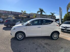 Lancia Y EcoChic Elle